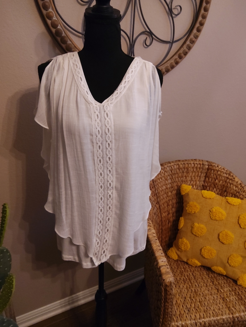 I.N. Studio White V-Neck Lace-Trim Blouse